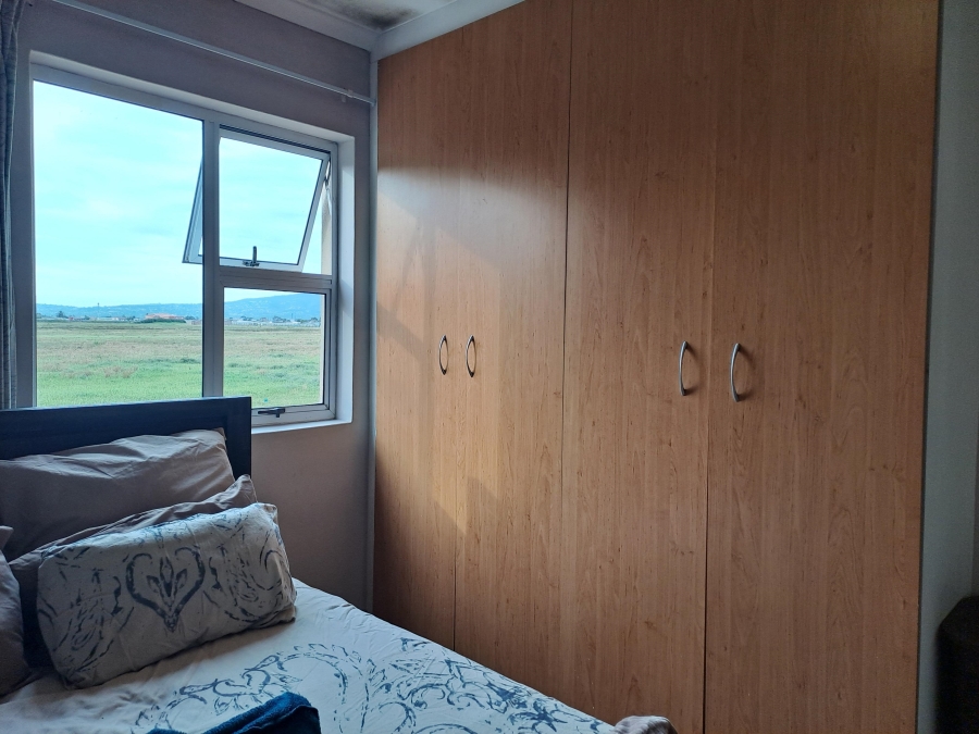 To Let 2 Bedroom Property for Rent in Whispering Pines Western Cape